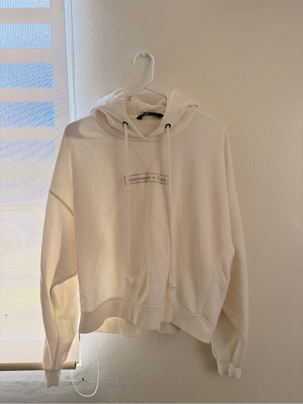 Abercrombie & Fitch Women's Cream Hoodie Sweatshirt Pullover